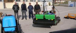 Παράδοση μηχανημάτων συντήρησης χλοοτάπητα στον Δήμο Θηβών